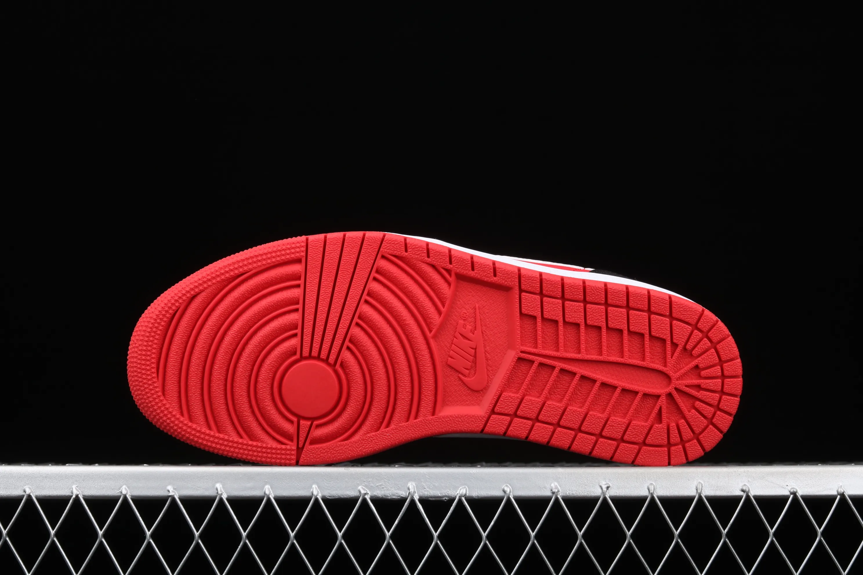 All categories Air Jordan Jordan series basketball shoes Air Jordan 1 Low Air Jordan 1 Low AJ1 Joe 1 Bulls Chicago low-top cultural basketball shoes DC0774-016